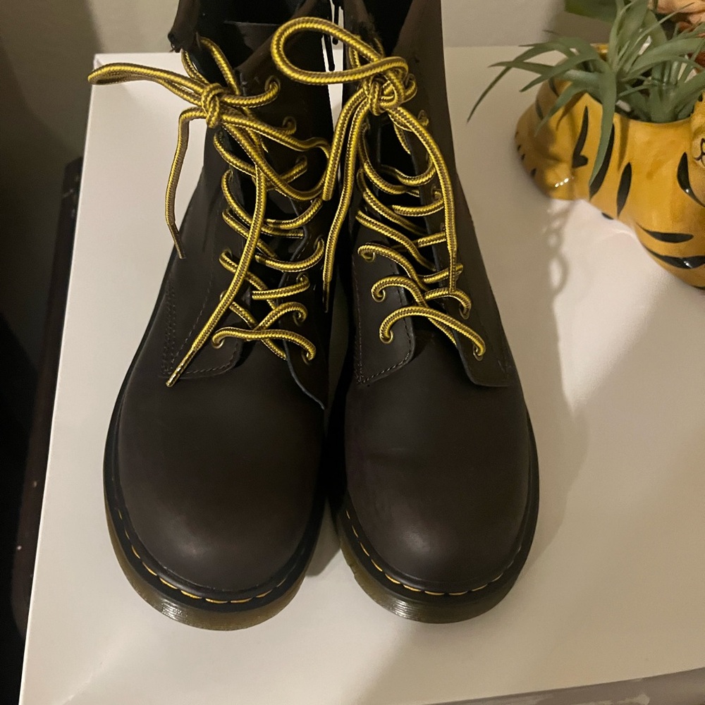 Dr. Martens Kids Boots Brown with Yellow Laces
